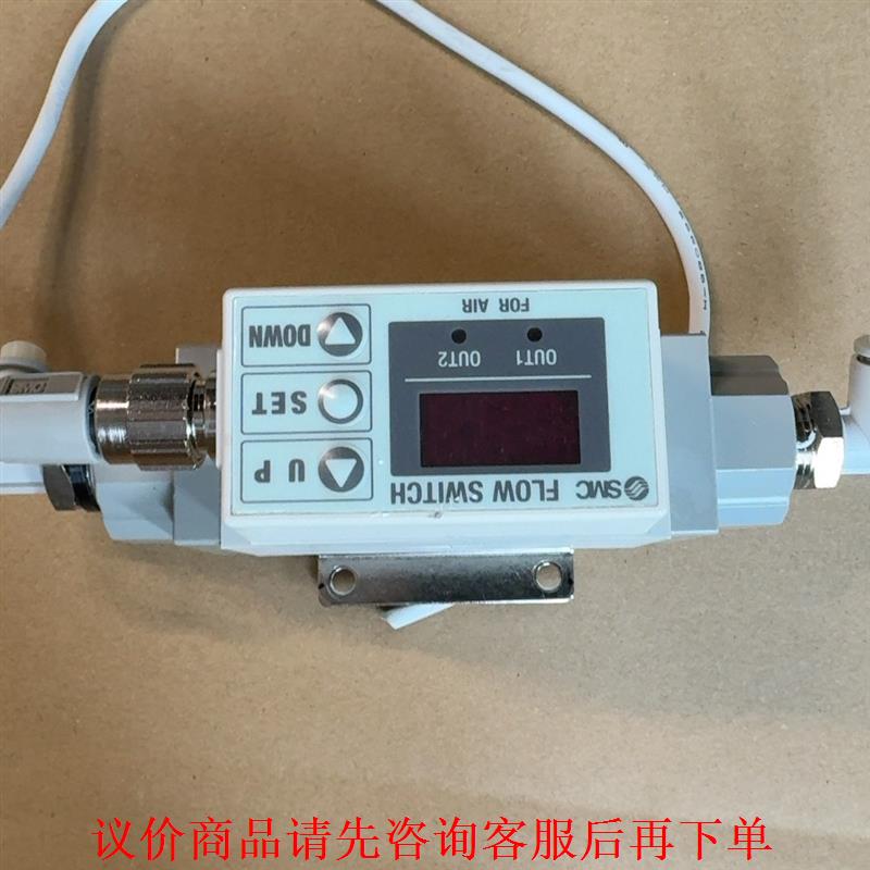 几乎全新SMC流量计 PF2A711-03-27-M 想要的