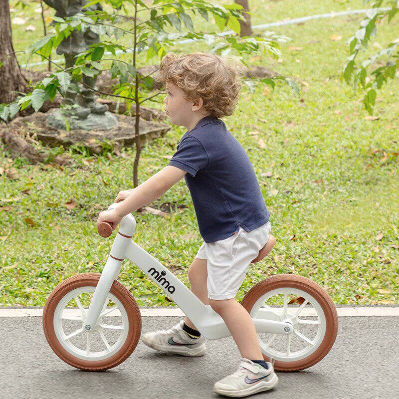 mima平衡车2到6岁宝宝学步车p202无脚儿童踏溜溜车幼儿滑行自行车