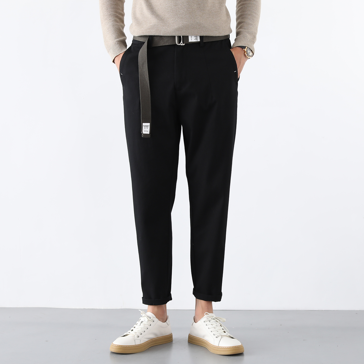 Men's pants trend of Japanese style loose legged casual pants in autumn / winter 2020