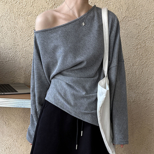 高级感不规则斜肩长袖T恤女2026春季新款设计感褶皱开叉收腰上衣