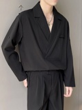 黑色