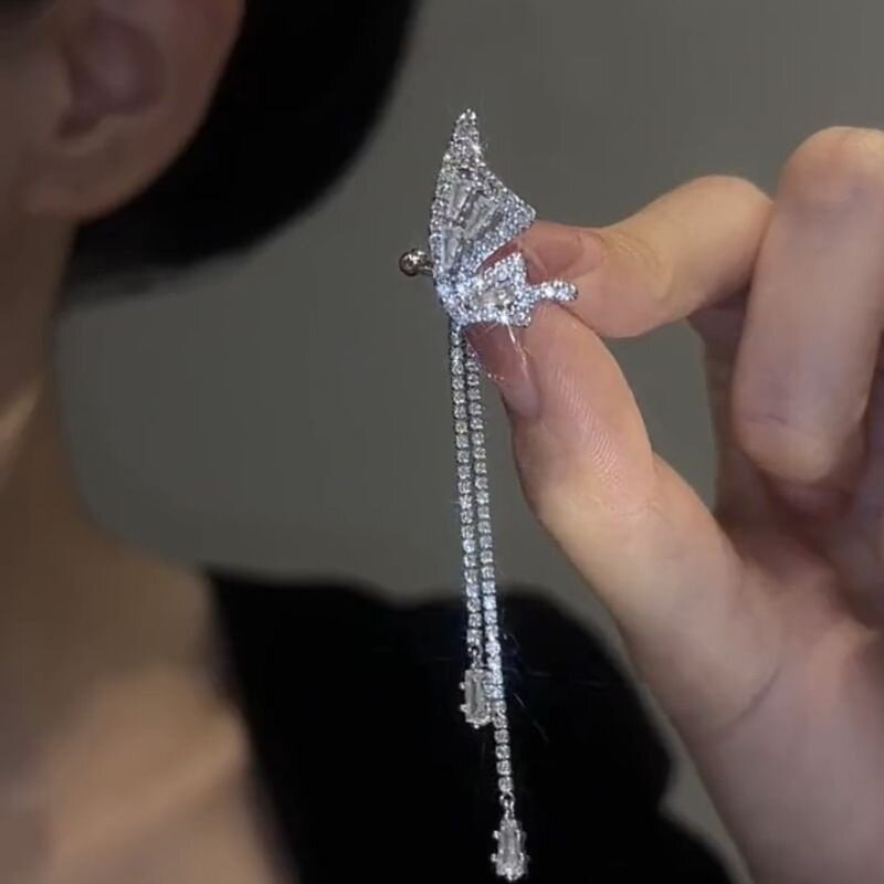 满钻精灵蝴蝶耳骨夹超仙流苏锆石耳夹