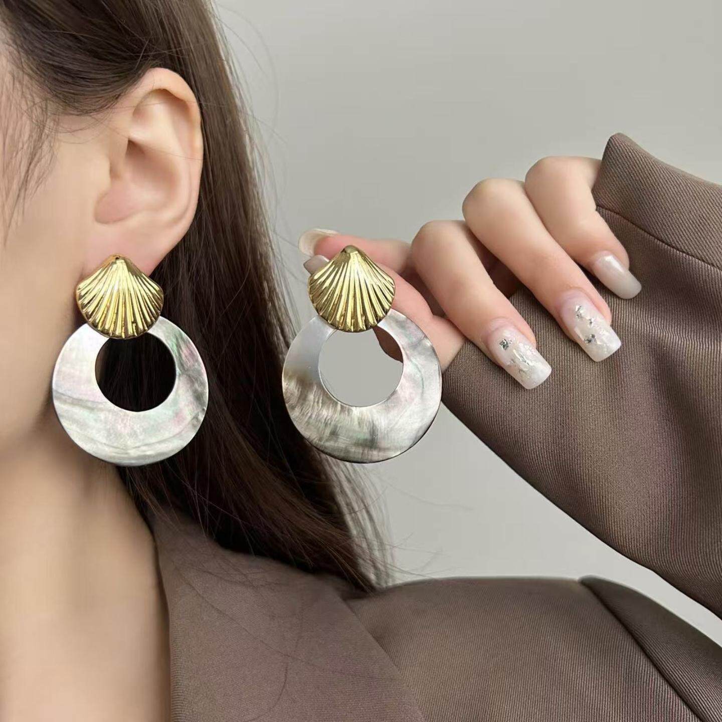 法式天然贝壳贝母2026新款银耳环925纯银针轻奢高级气质耳饰耳钉