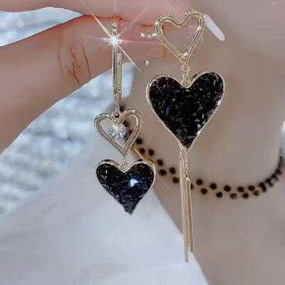 高级耳环轻奢黑色原创设计