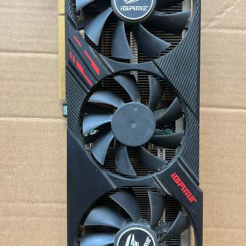 可维修七彩虹RTX2060S 8G 三风扇，成色好，功能正常议价