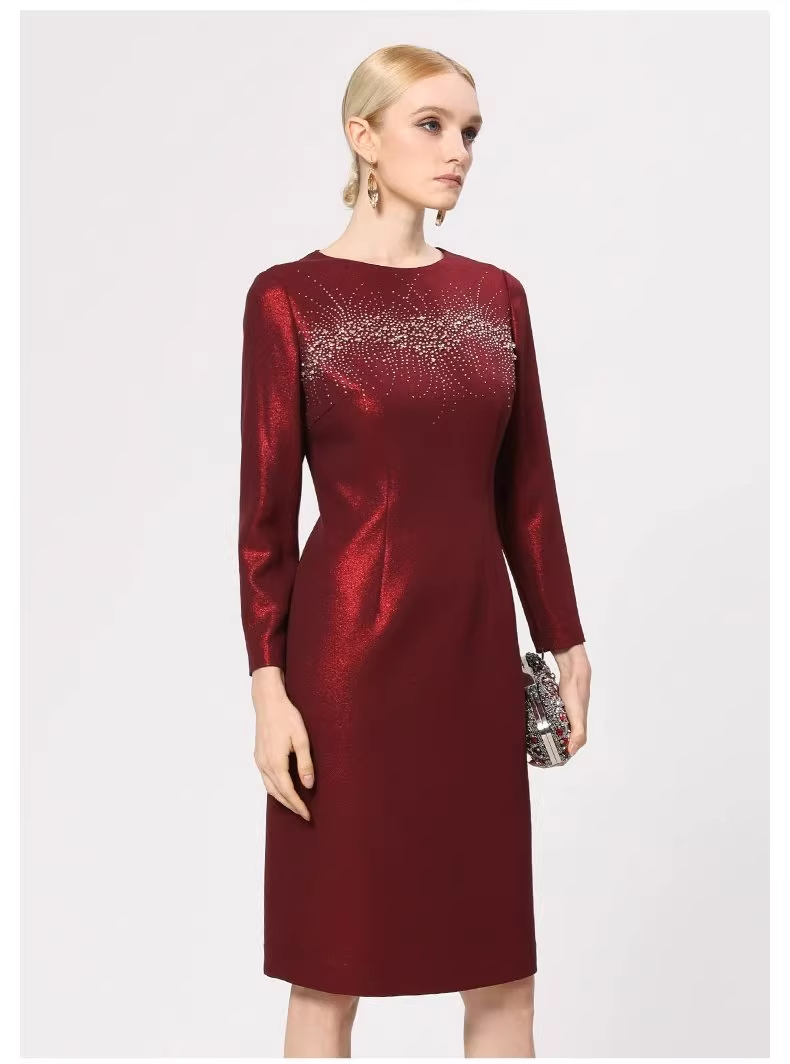 2023年阿丹娜商场专柜同款女士烫钻修身包臀连衣裙LRA855DRB0