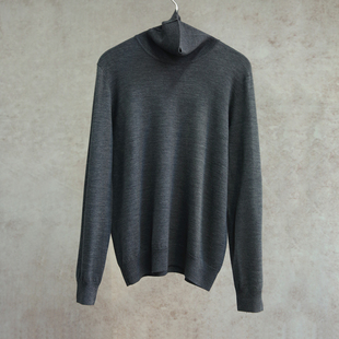 1121 云芝元 德国扬子精纺纯羊毛碳灰色高领休闲横机针织女打底衫