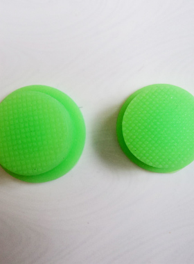强光手电开关帽 手电尾巴后压绿色夜光开关帽 1.4/1.6CM开关帽A79