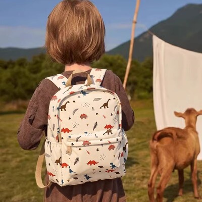 KS书包儿童双肩防水背包