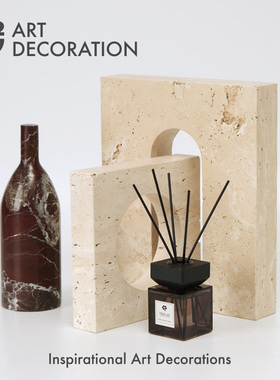 洞石轻奢风客厅玄关样板房