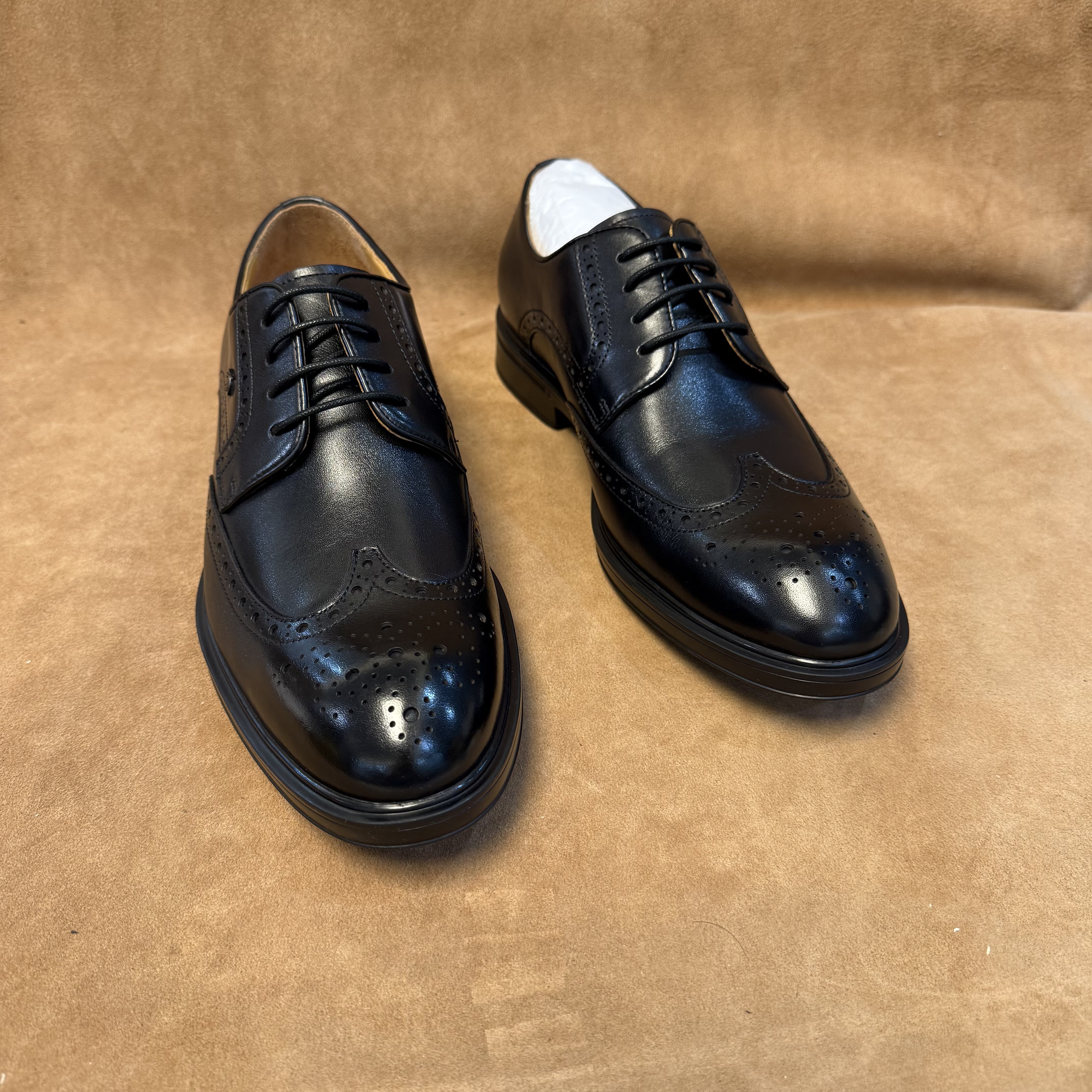 断码好鞋～高端法国品牌男士布洛克商务皮鞋进口头层牛皮软底D1