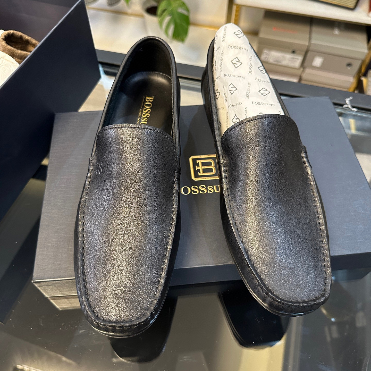 断码42撤意大利品牌男士一脚蹬豆豆皮鞋驾车鞋头层软牛皮软底W149