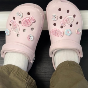 原创多巴胺可爱粉色星星小鱼洞洞鞋鞋花鞋扣可拆卸diy适配crocs