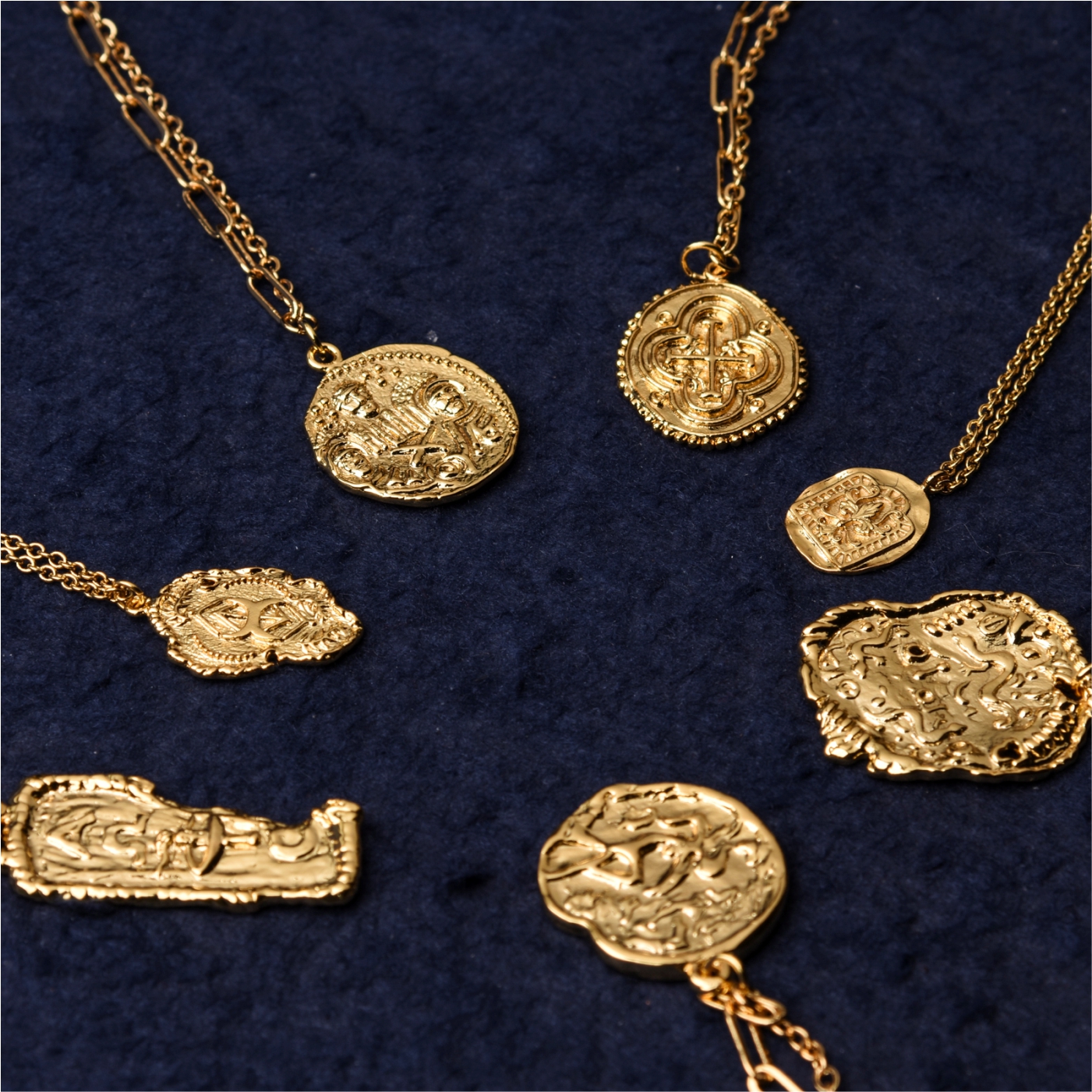 小众设计古希腊残壁多层项链锁骨链2025年新款不褪色铜镀18K真金