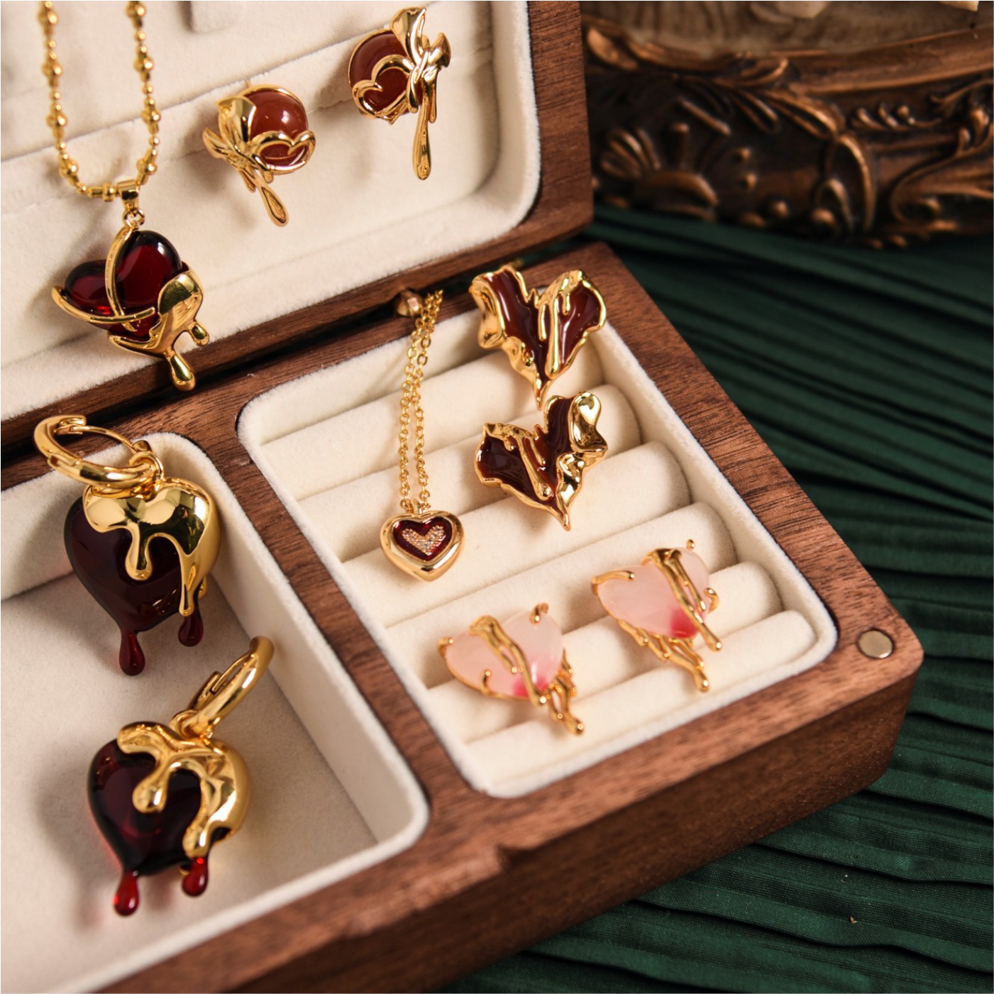 绰约多姿爱心控耳环项链套装