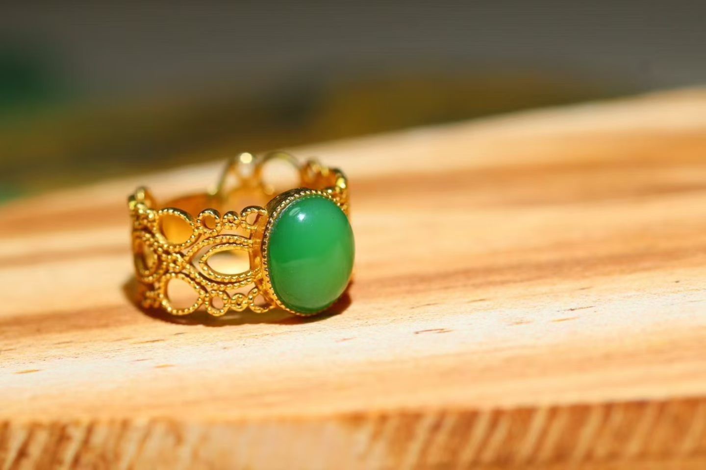 和田玉碧玉粉绿镶嵌戒指