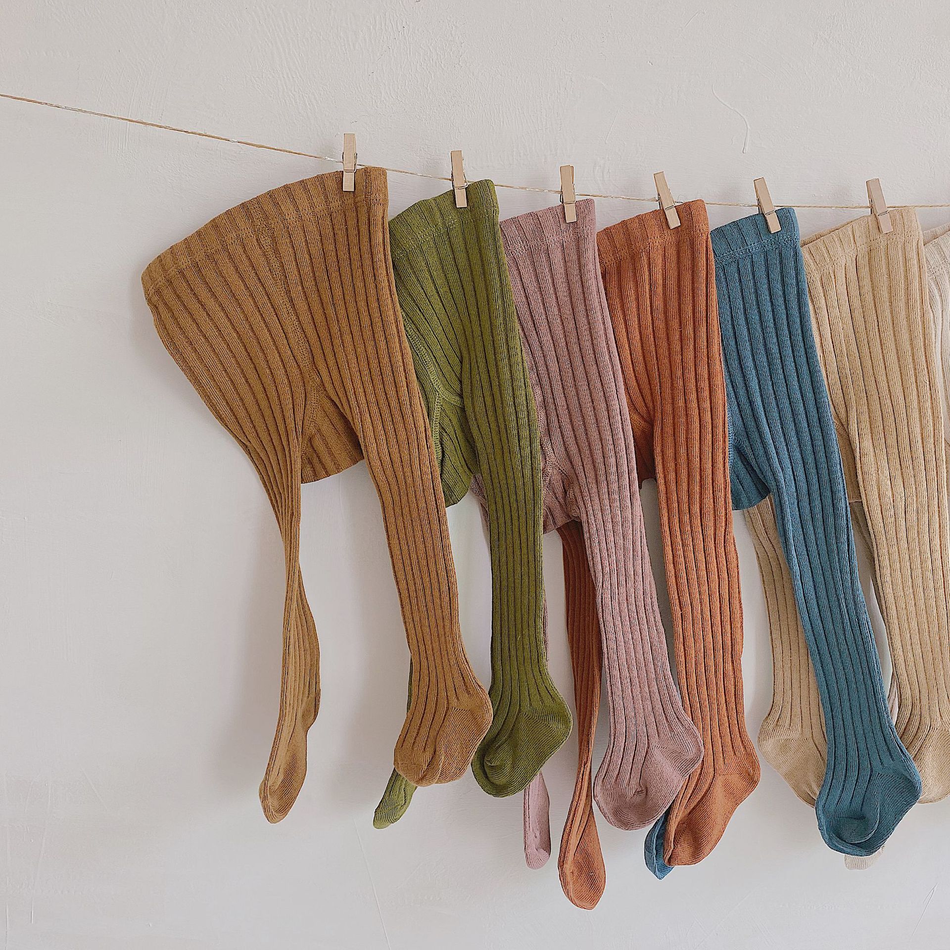 新生儿秋装莫兰迪纯色韩版连体裤