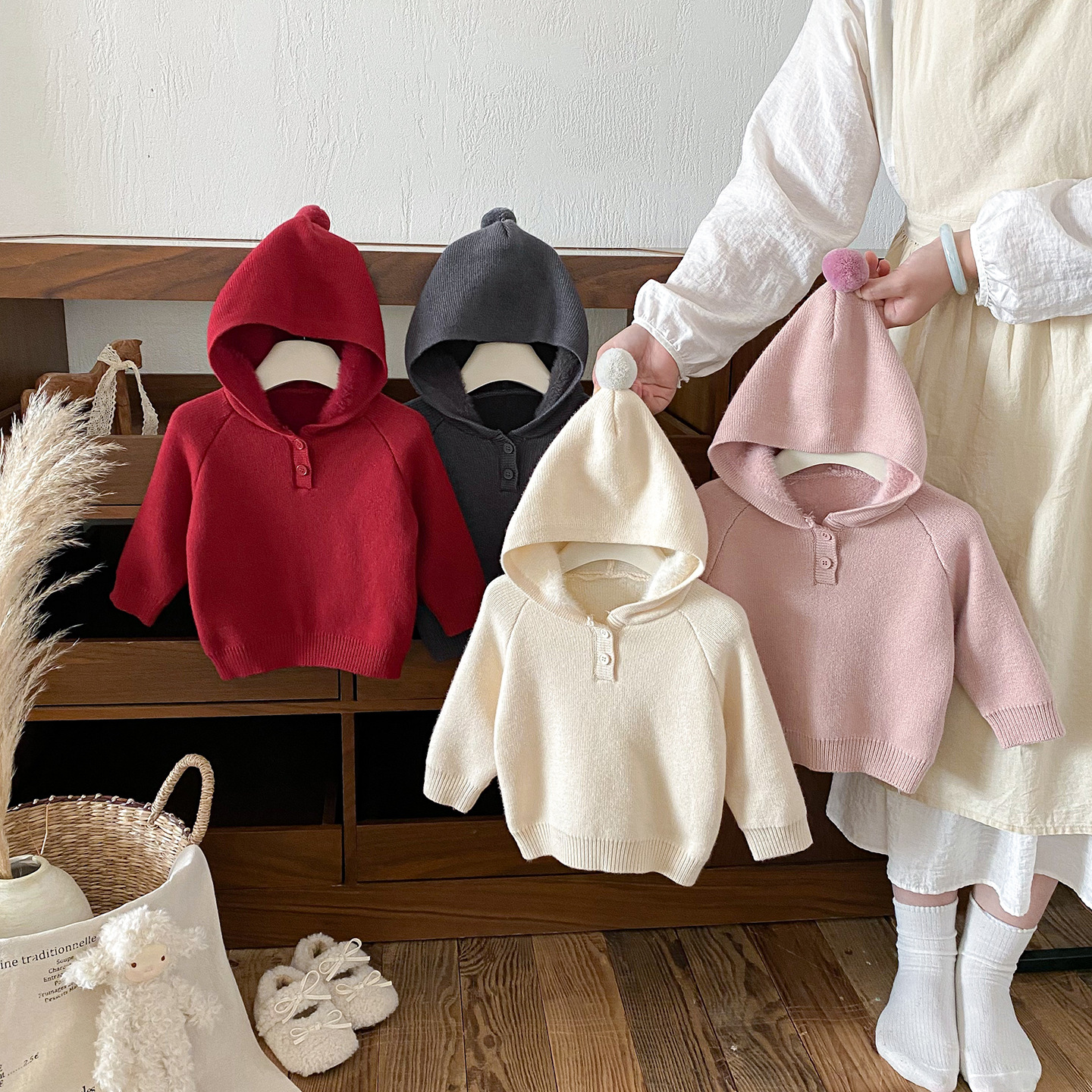 宝宝毛衣冬季加厚加绒连帽针织衫韩版洋气婴幼儿简约风纯色上衣冬