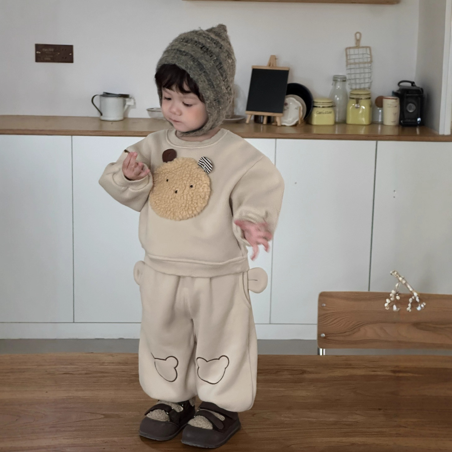 宝宝分体套装冬季外出加绒加厚休闲卫衣裤分体两件套秋冬款周岁服