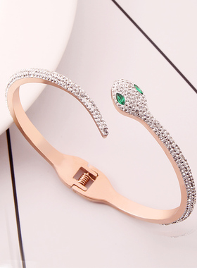 个性时尚女钛钢白蛇手镯不掉色