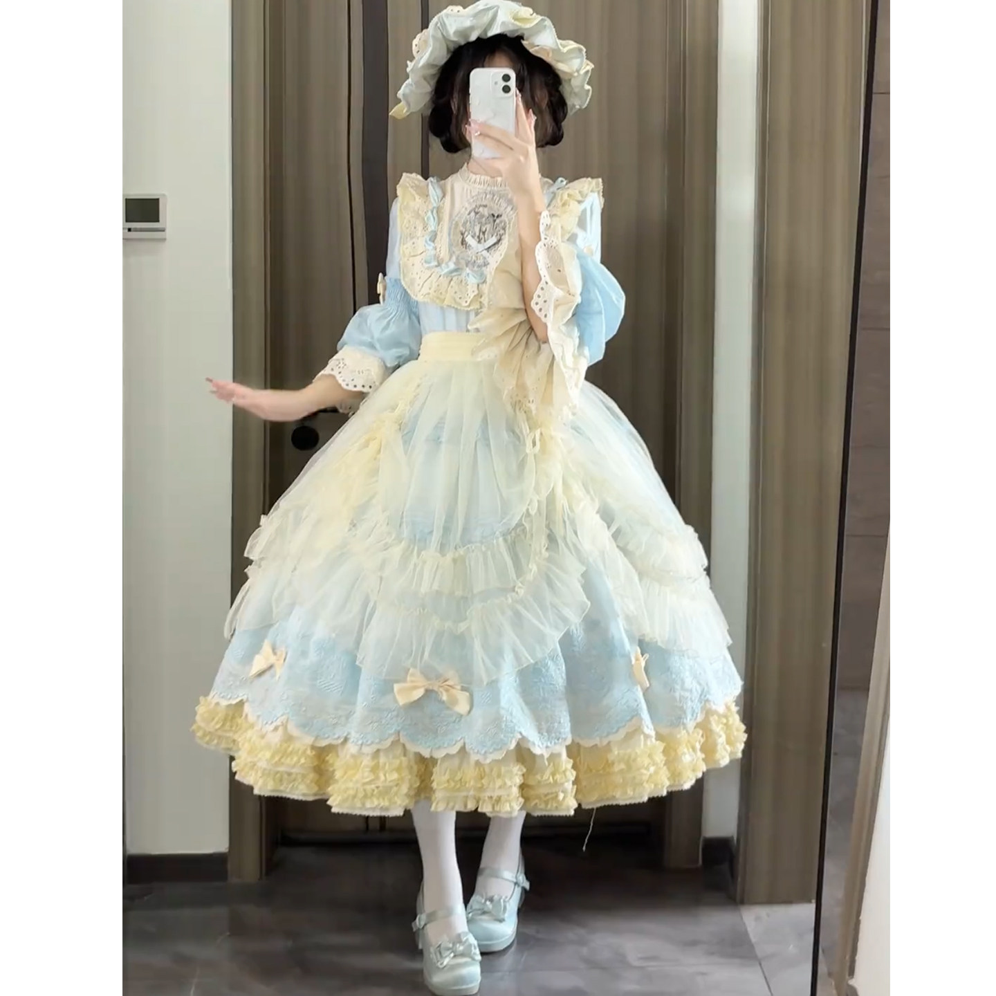 蓝色甜美田园风中长袖复古lolita