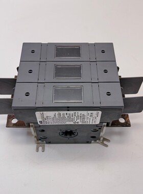 ABB隔离开关熔断器组OS100GJ30，3P 100A规格，600VAC电压等级