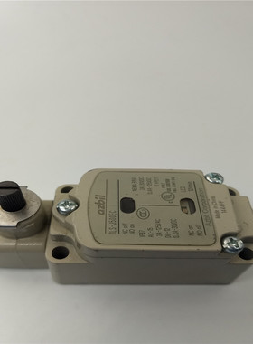 azbil山武行程限位开关1LS-J500EC 有划痕  实拍