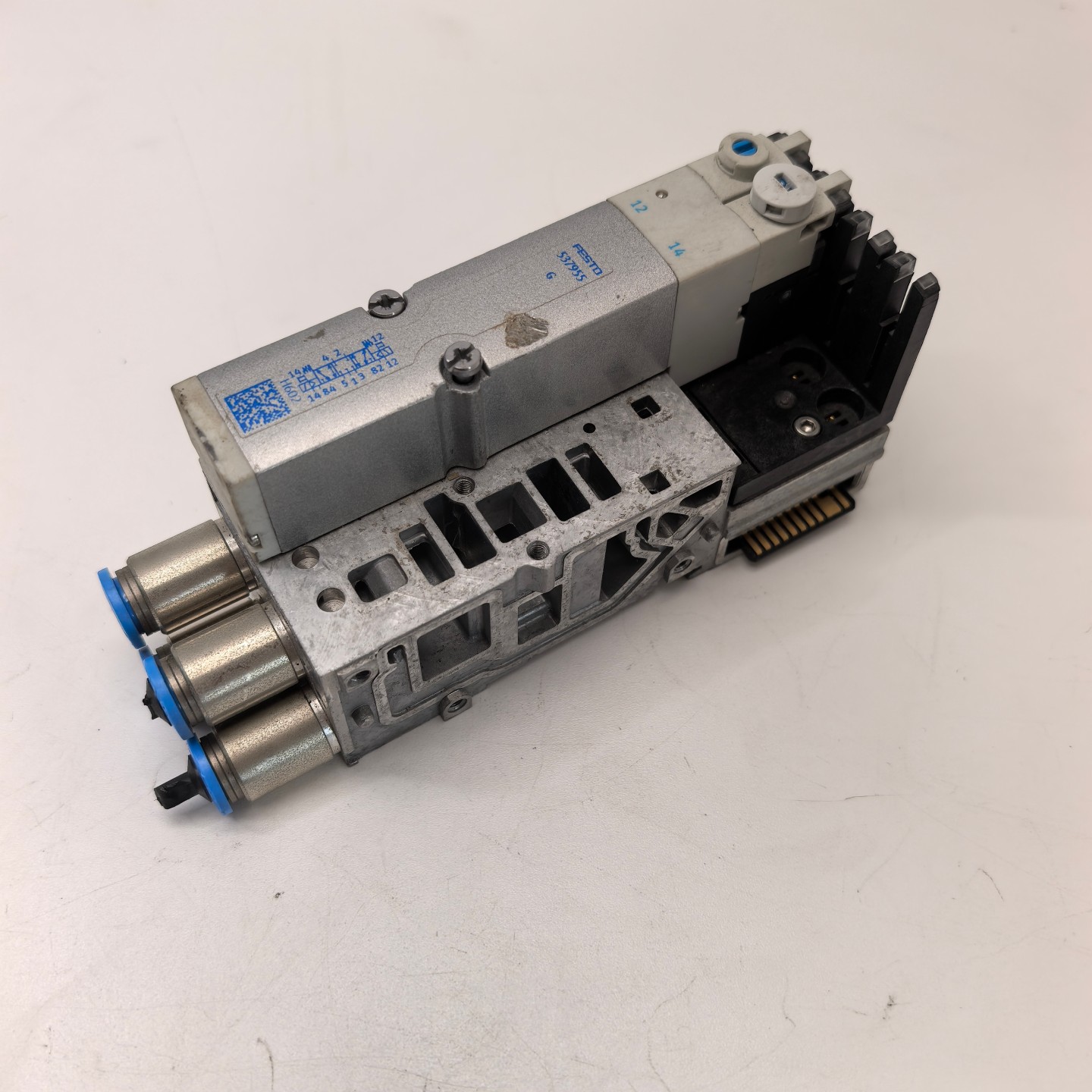 FESTO电磁阀VMPA2-FB-EMS-4