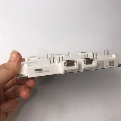 FS200R07A1E3 6单元逆变IGBT功率混合电动汽车新能源模块新无包装