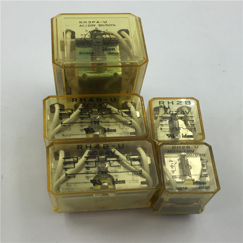 IDEC RR3PA-U AC120V/RH4B-U AC24V/RH2B-U AC24V/AC120V/AC220V