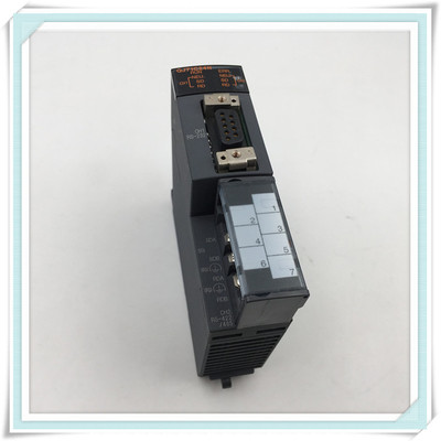 PLC QJ71LP21-25  QY41P QH42P Q25HCPU实物图