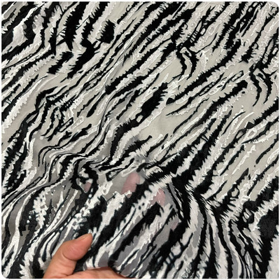 春夏黑灰白斑马镂空金丝绒布料