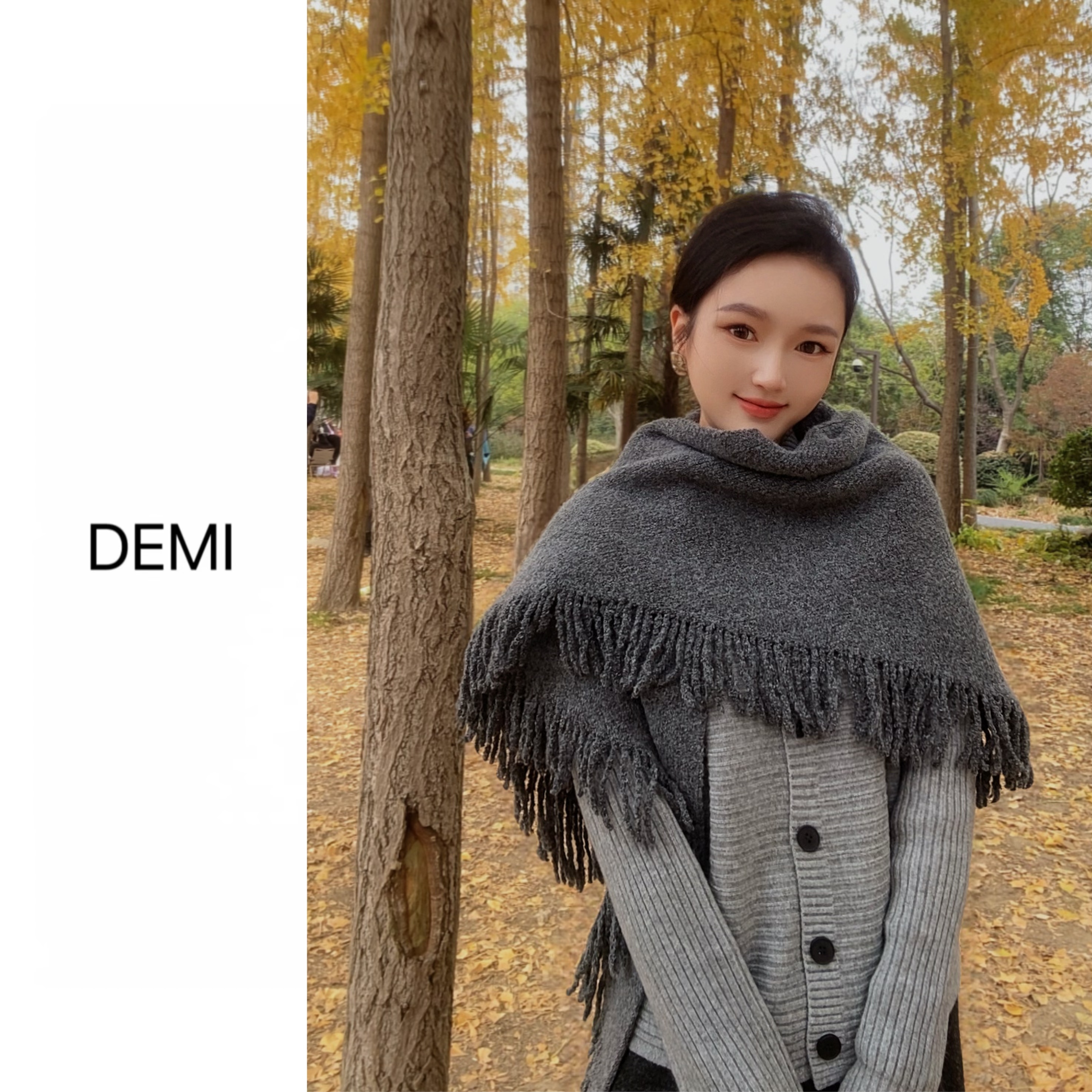 MISS RUILI 定制 秋冬软糯羊毛针织流苏大三角披肩保暖围脖F1410