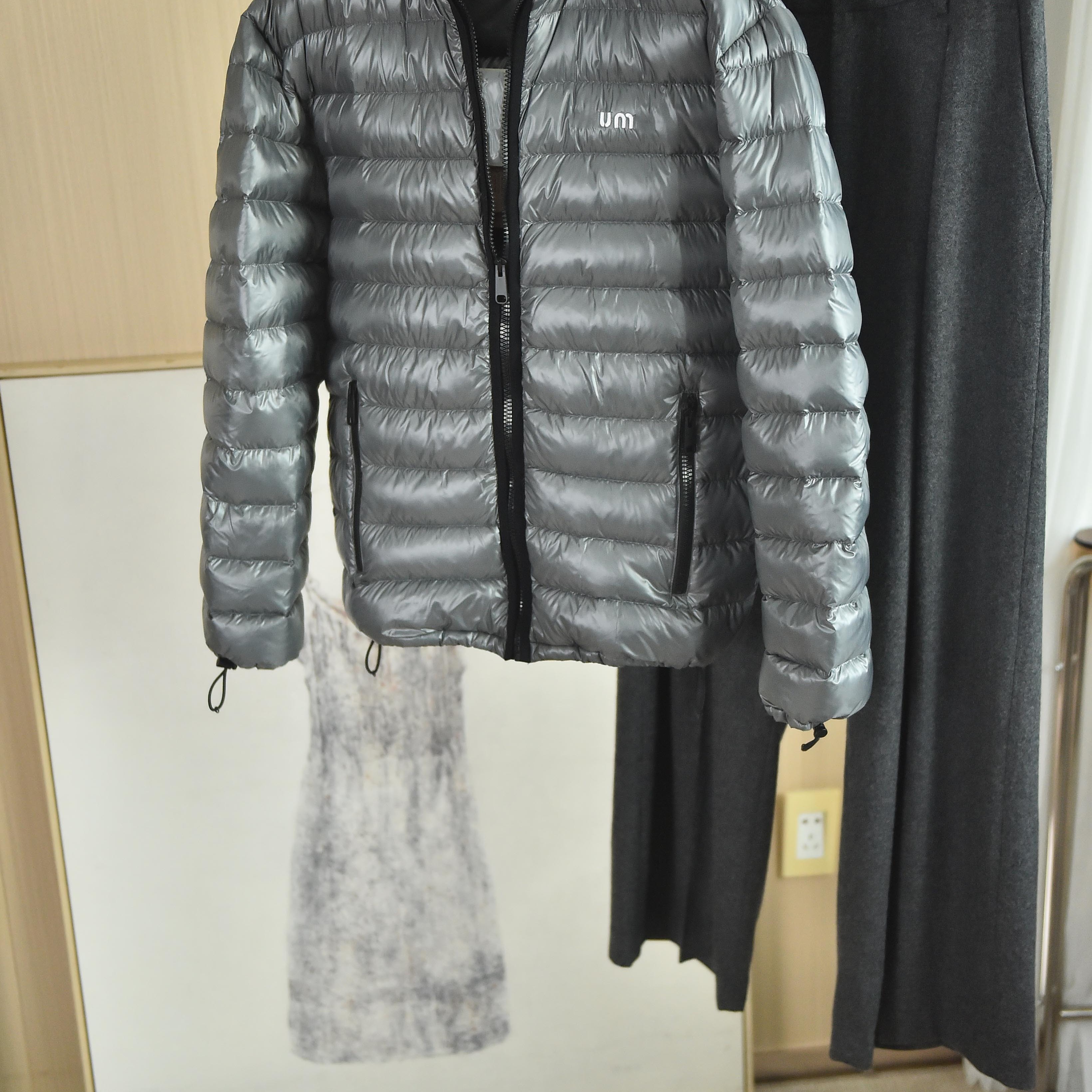 M轻质PONGE羽绒夹克