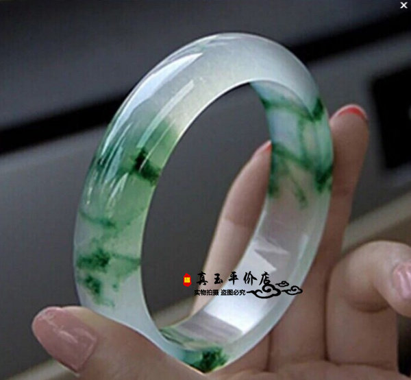 缅甸飘花玉手镯玉镯翡翠色女款玉手镯