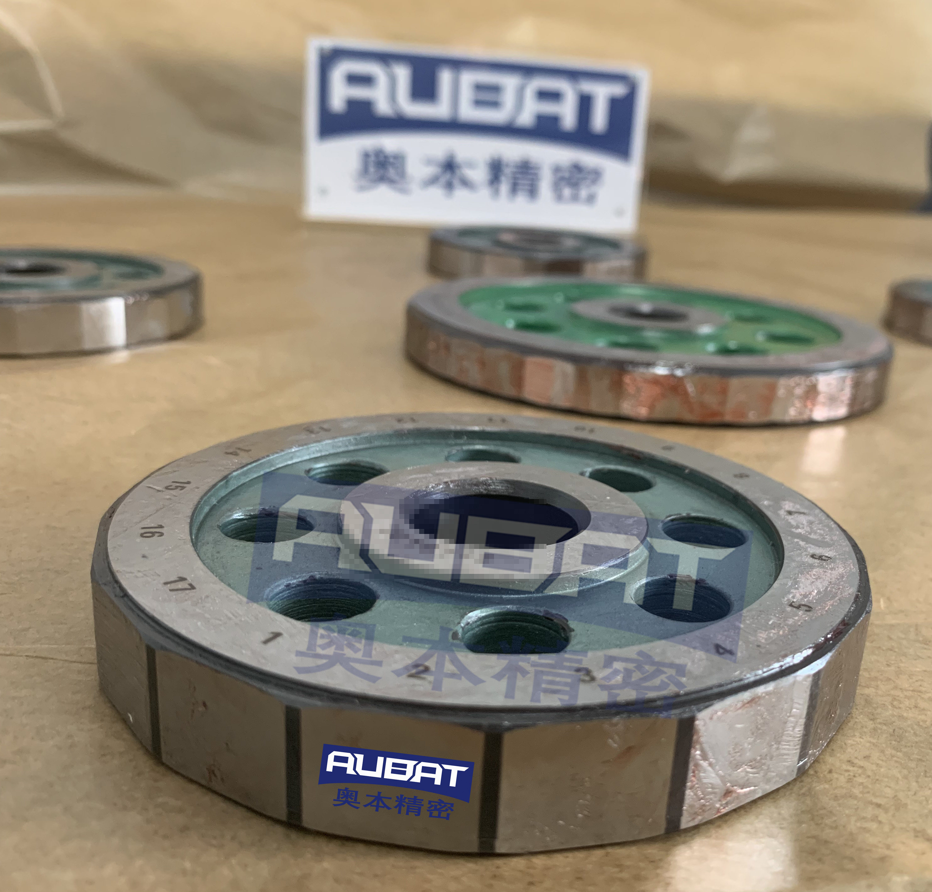 金属多面棱体 正多面棱体 4面8面17面23面24面36面72面棱体棱镜