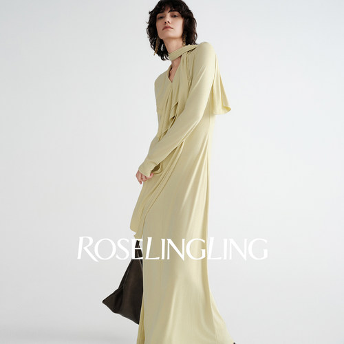 轻盈浪漫羊毛法式荷叶毛织连衣裙