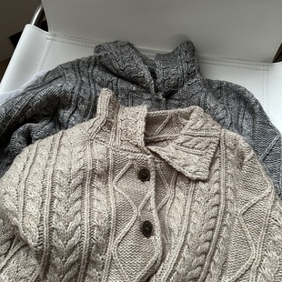 秋冬松弛复古感翻领麻花毛衣开衫 粗针绞花毛线衫