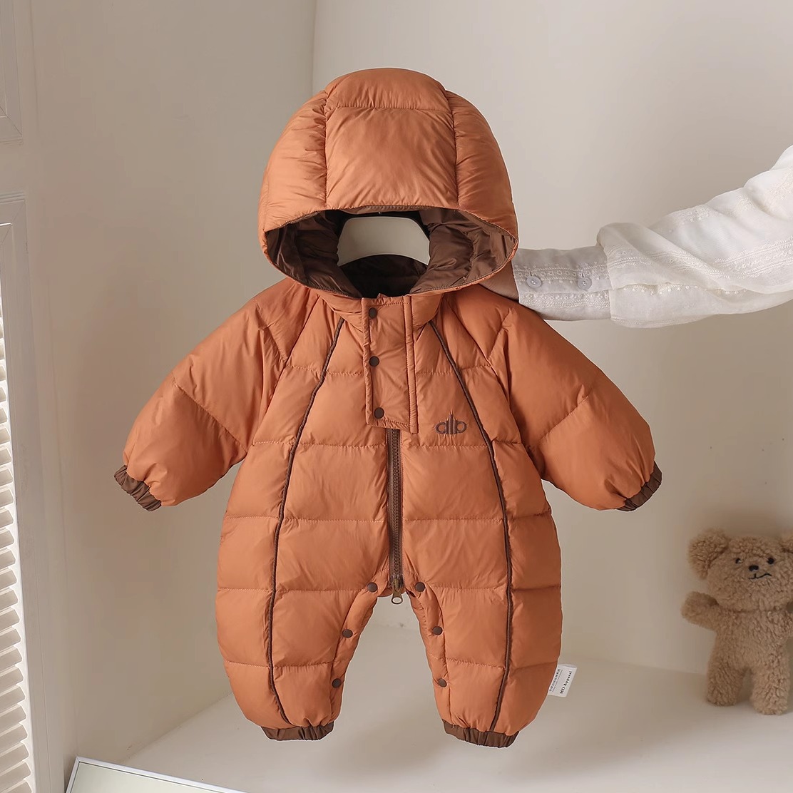 冬季婴儿保暖加厚白鸭绒羽绒服