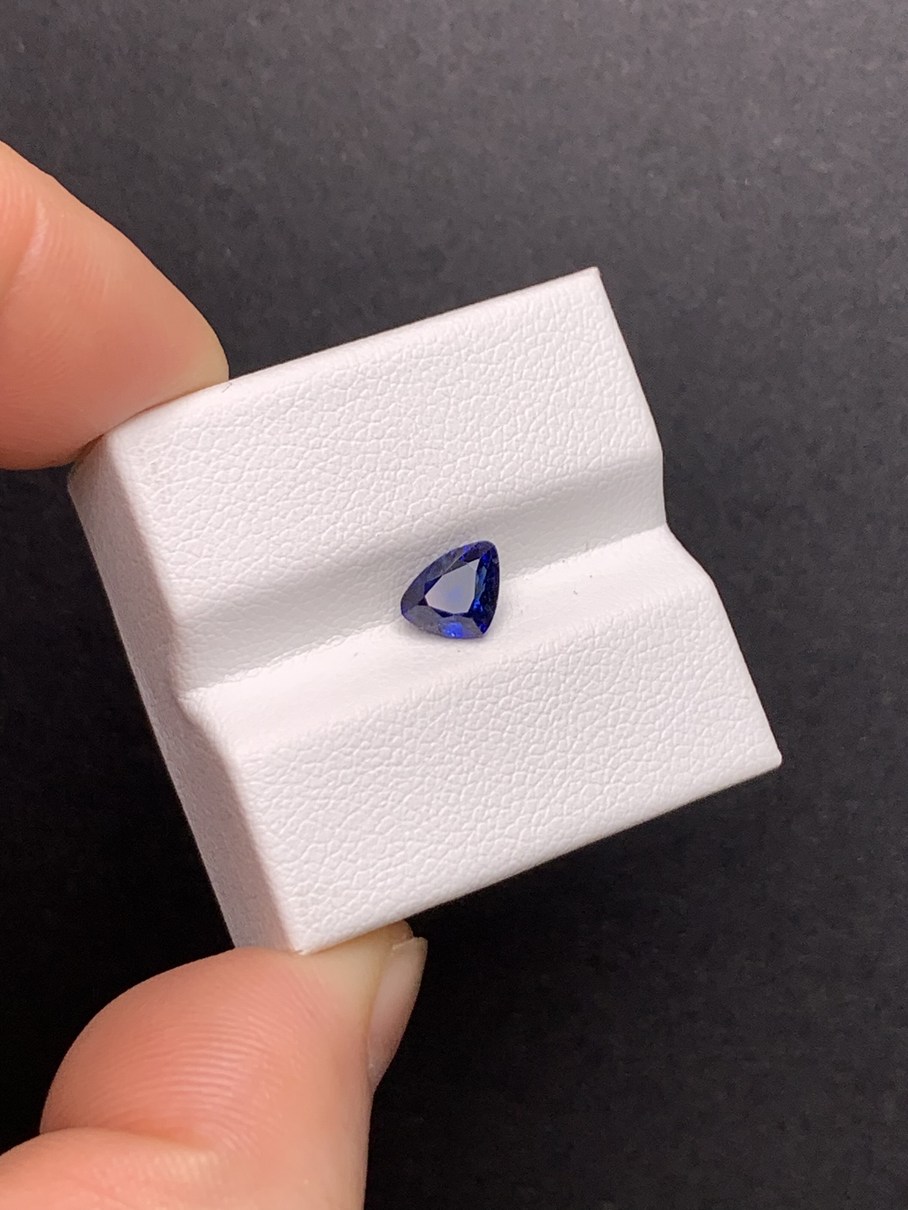 1.06克拉 斯里兰卡天然老烧皇家蓝蓝宝石 异形切（0117）,珠宝/钻石/翡翠,其他,淘宝优惠券,粉丝福利购,淘宝优惠卷