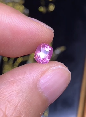 1.09克拉 坦桑尼亚天然无烧马亨盖尖晶石 艳粉色（1214）