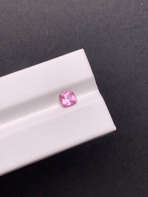 0.78克拉 缅甸天然无烧尖晶石 樱花粉 （1029）