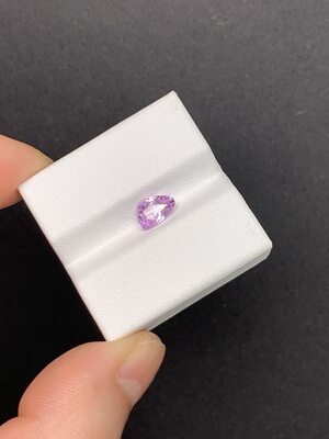 0.86克拉 越南天然无烧仙仙粉尖晶石（0115）