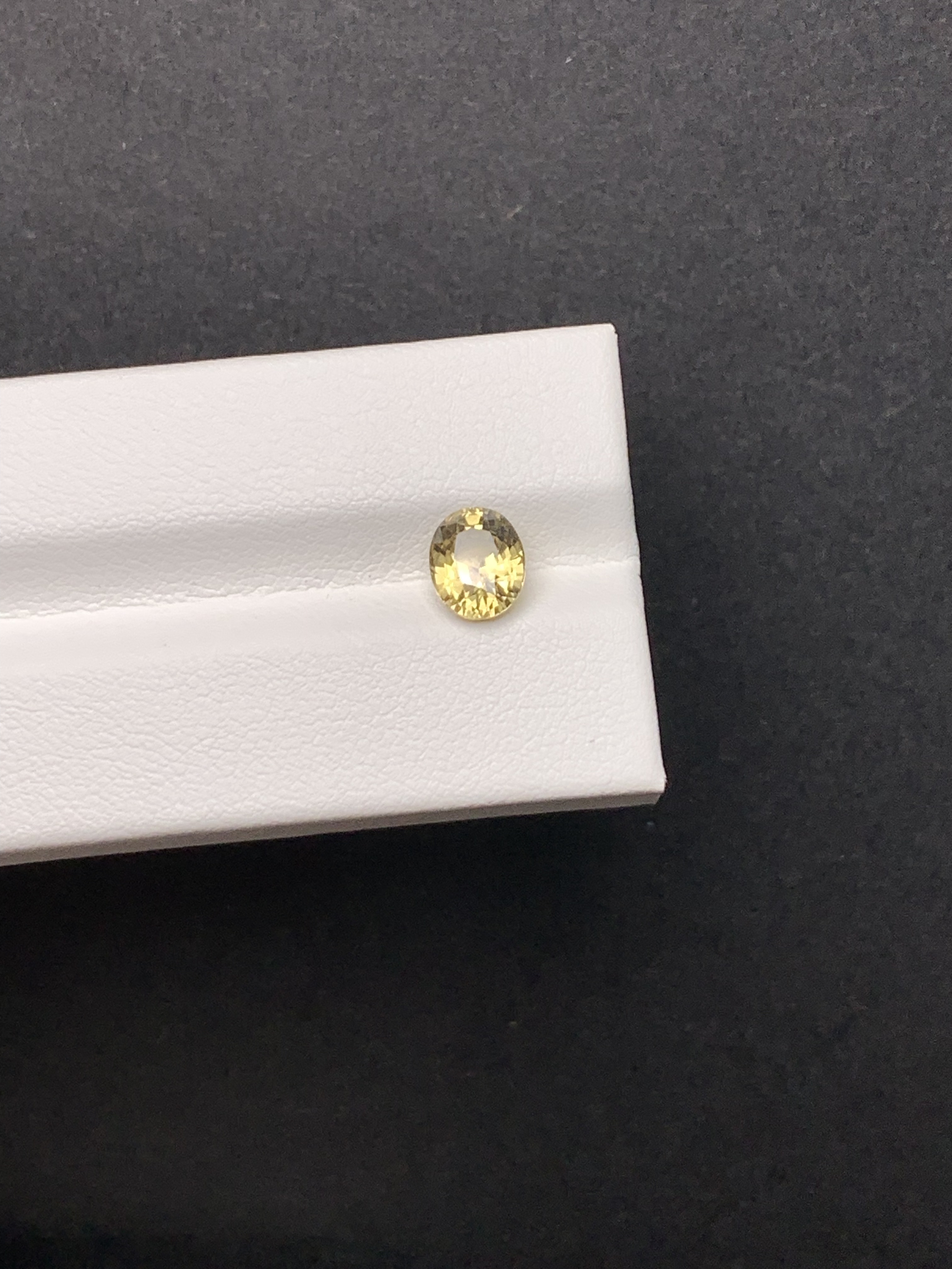 1.52克拉 斯里兰卡天然无烧荧光笔金绿宝石（1220）