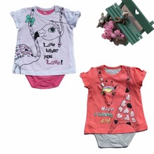 瑕疵 đặc biệt khí ve áo bông bé ngắn tay tam giác túi rắm áo romper onesies