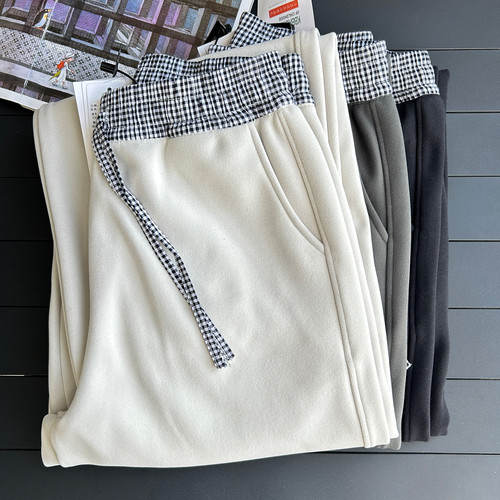 高个女孩的个性宣言—双面慕斯绒格子腰拼接休闲弯刀裤高腰阔腿