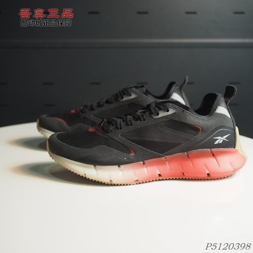 女子低帮网面透气减震耐磨跑步鞋