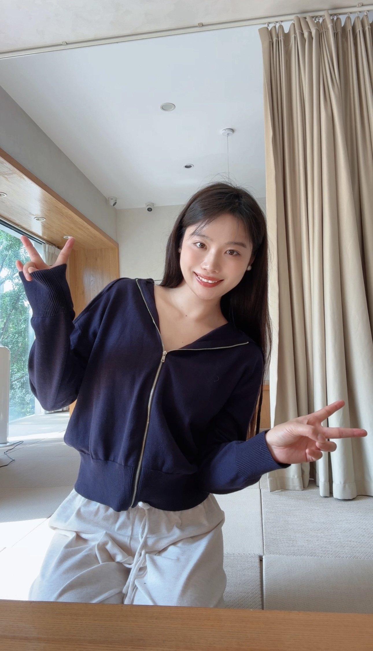 连帽针织羊毛外套女款秋冬2025新款爆款时尚洋气女士短款上衣