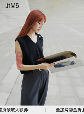 COZYOU 23秋冬新品女士黑色羊毛背心无袖套头v领针织衫马甲