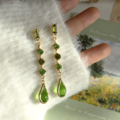 优雅高级感长款 春山绿 复古港风绿色显白流苏水滴耳环法式 耳饰女